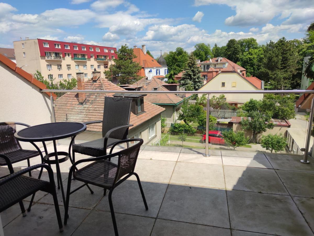 Attic Parkview Apartment Piest'any Extérieur photo