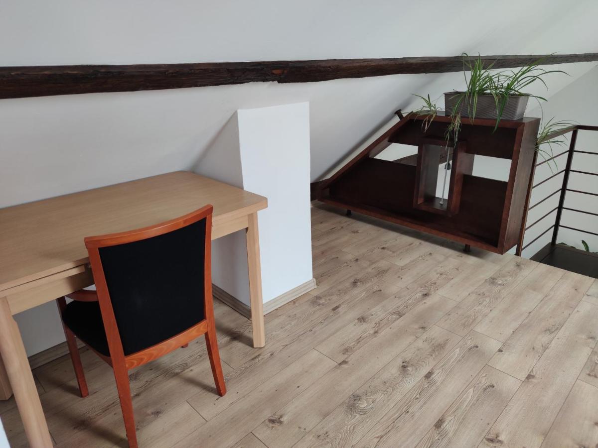 Attic Parkview Apartment Piest'any Extérieur photo